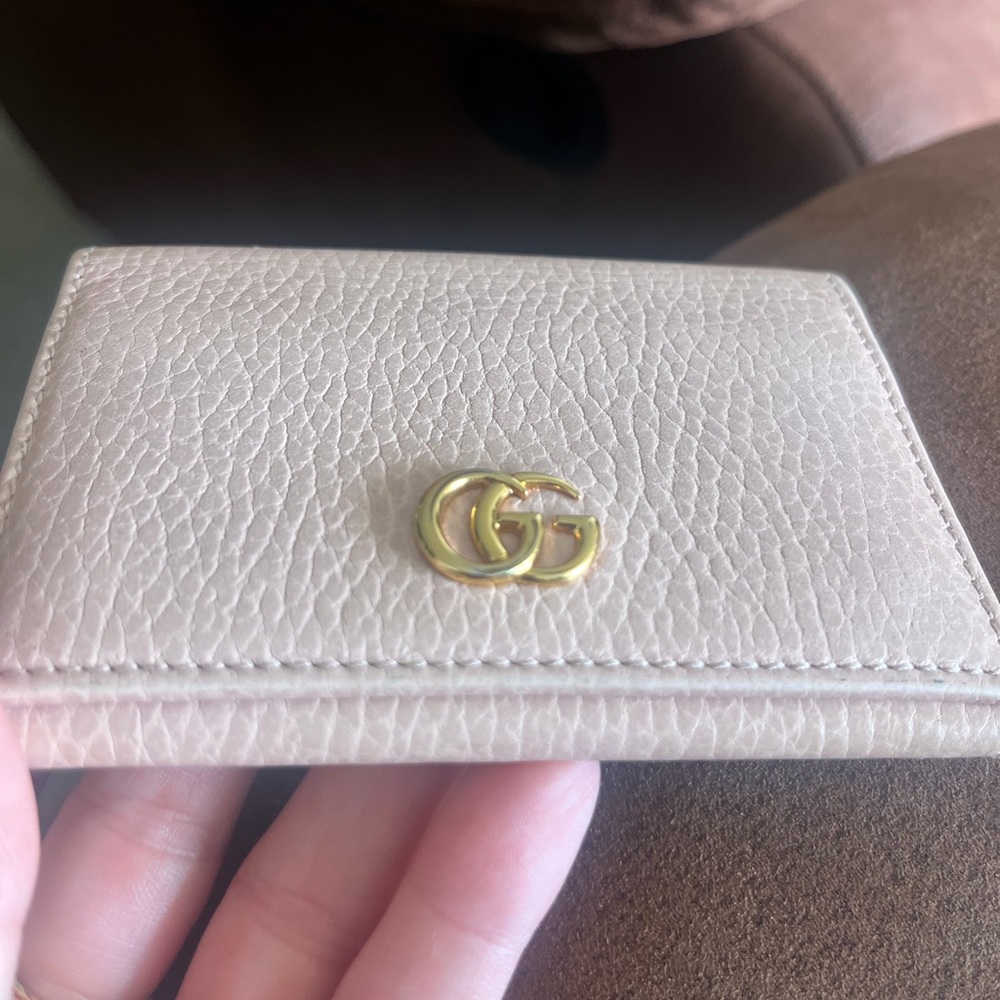 SOLD Gucci Light Pink Leather Card Holder